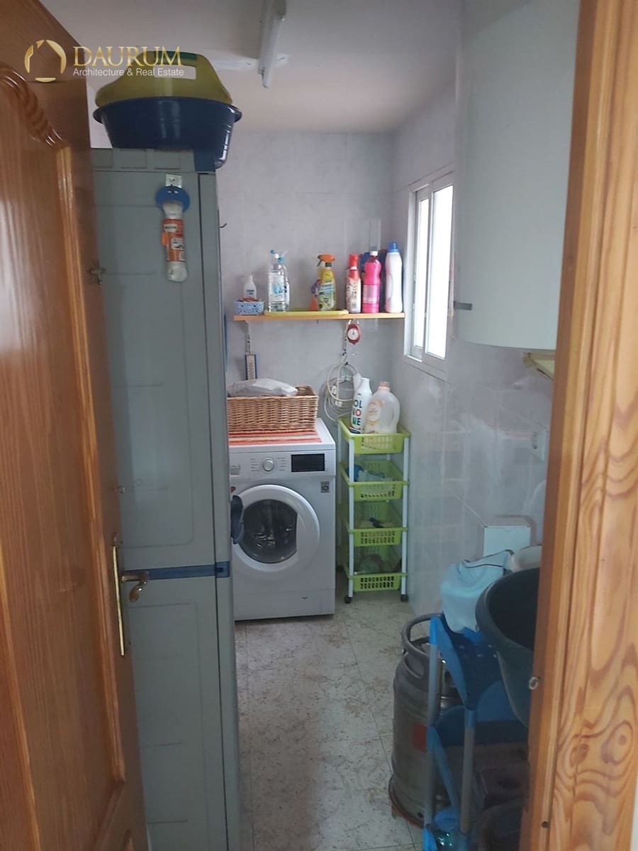 3 soveværelse Villa til salg i Alicante by - € 315.000 (Ref: 9345380)