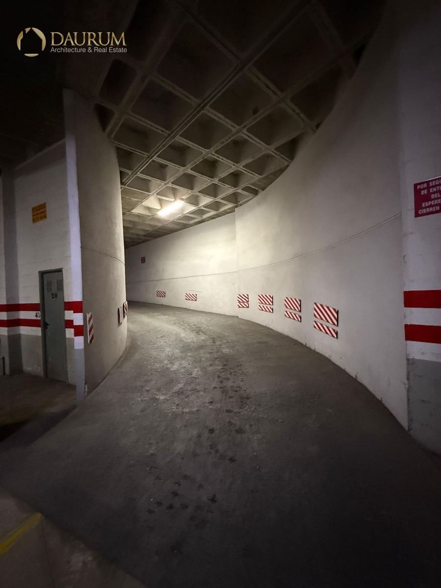 Garage in vendita in Alicante citta - 16.000 € (Rif: 9345385)