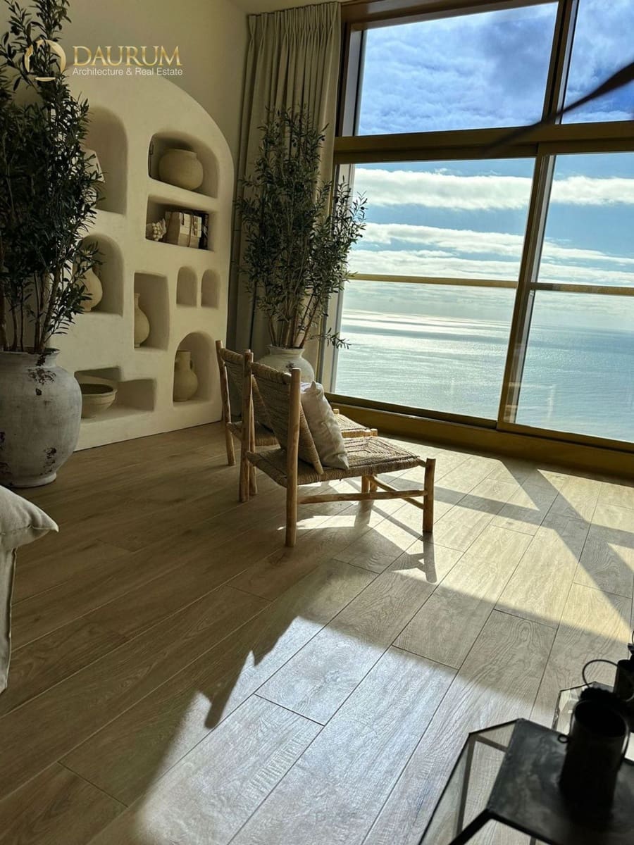 2 bedroom Flat for sale in Benidorm with pool garage - € 750,000 (Ref: 9345386)