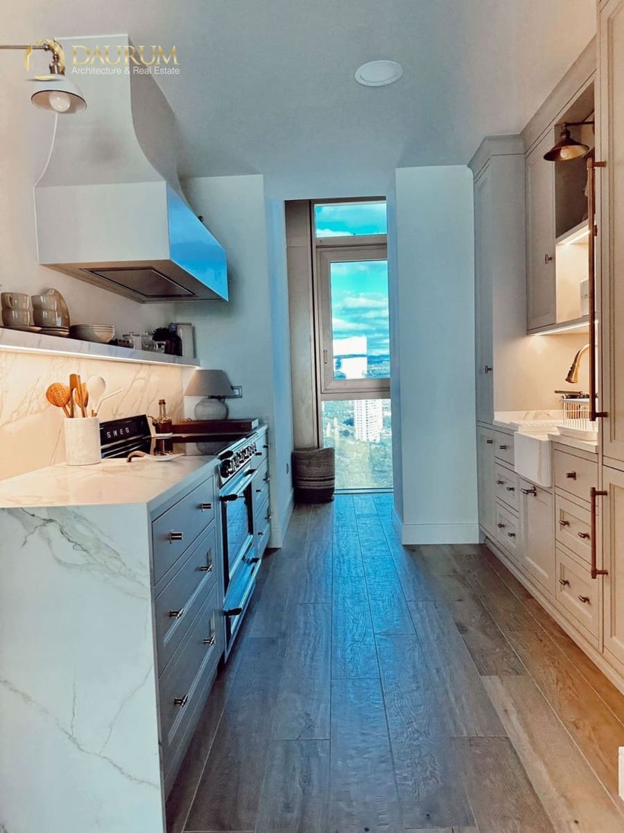 2 bedroom Flat for sale in Benidorm with pool garage - € 750,000 (Ref: 9345386)