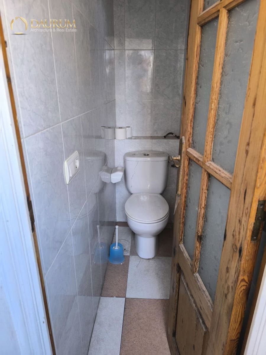 3 bedroom Villa for sale in Alicante / Alacant city - € 250,000 (Ref: 9345393)