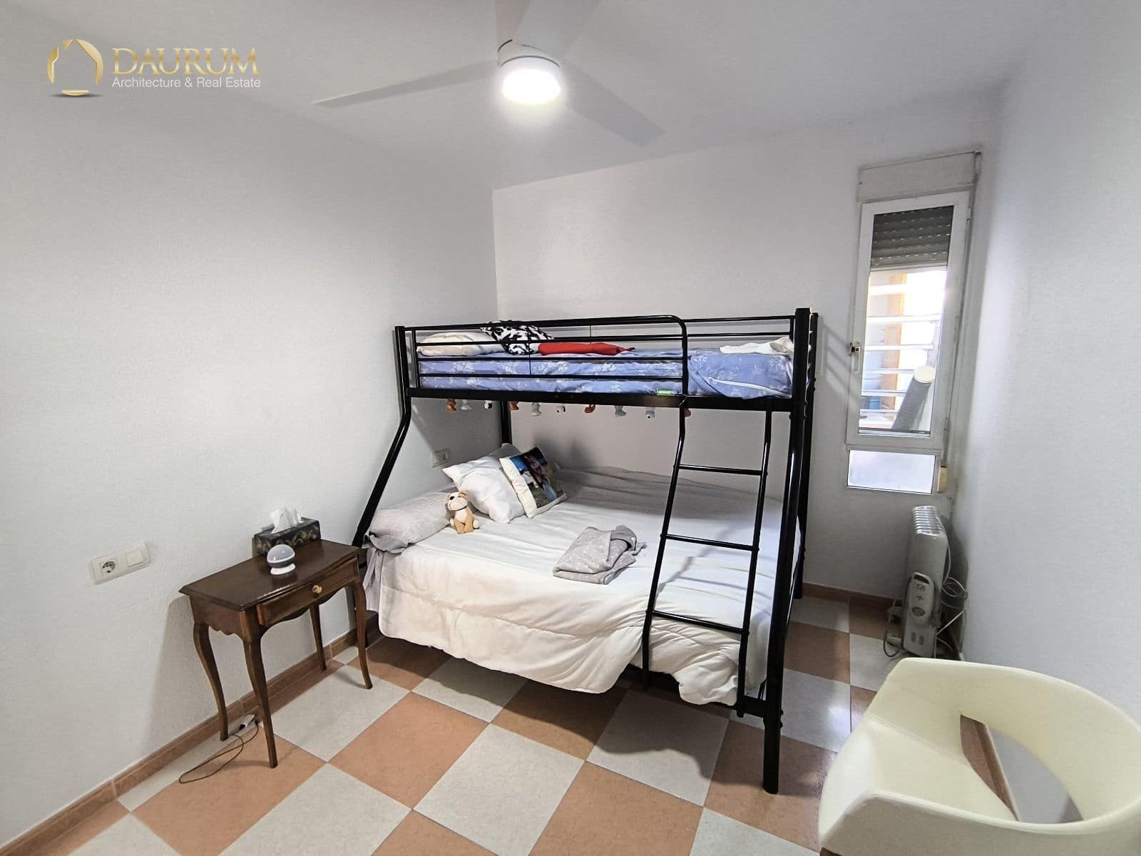 3 bedroom Villa for sale in Alicante / Alacant city - € 250,000 (Ref: 9345393)