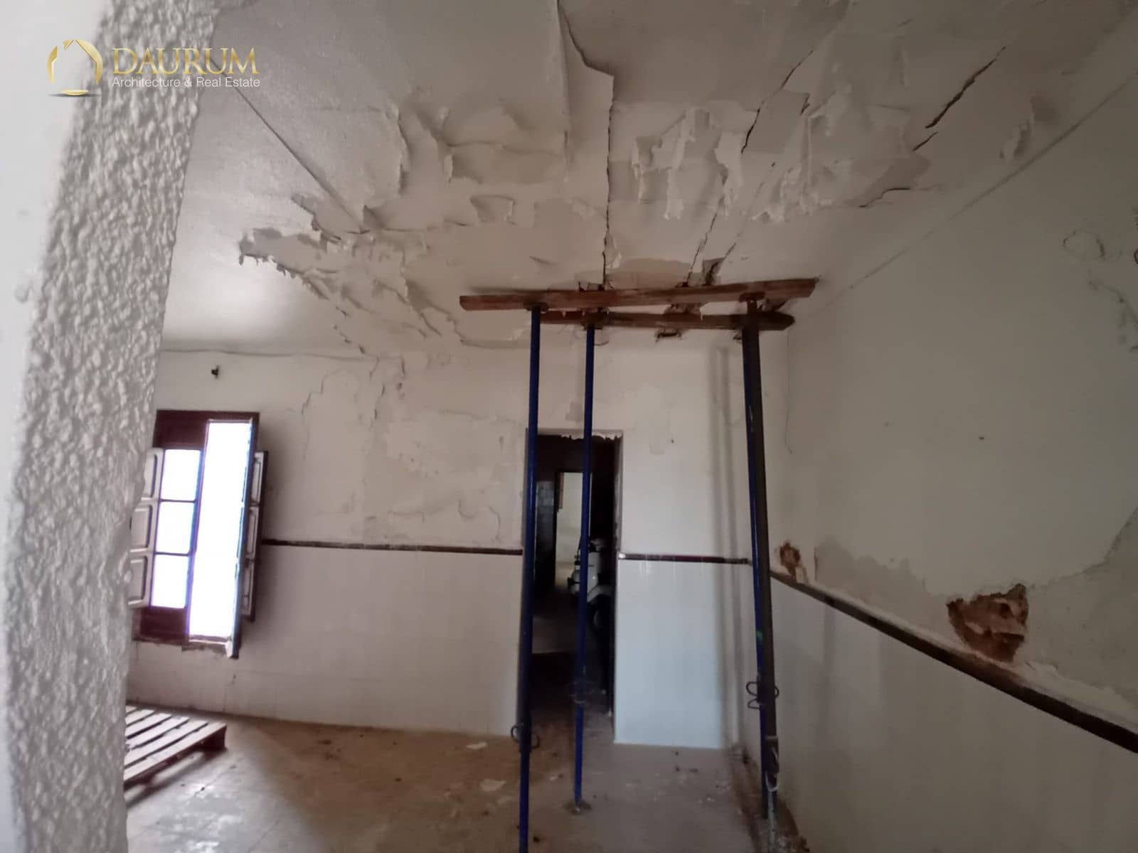 4 soveværelse Villa til salg i Elche / Elx - € 85.000 (Ref: 9345394)