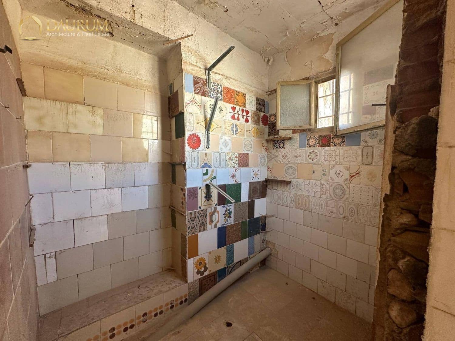 4 soveværelse Villa til salg i Elche / Elx - € 85.000 (Ref: 9345394)