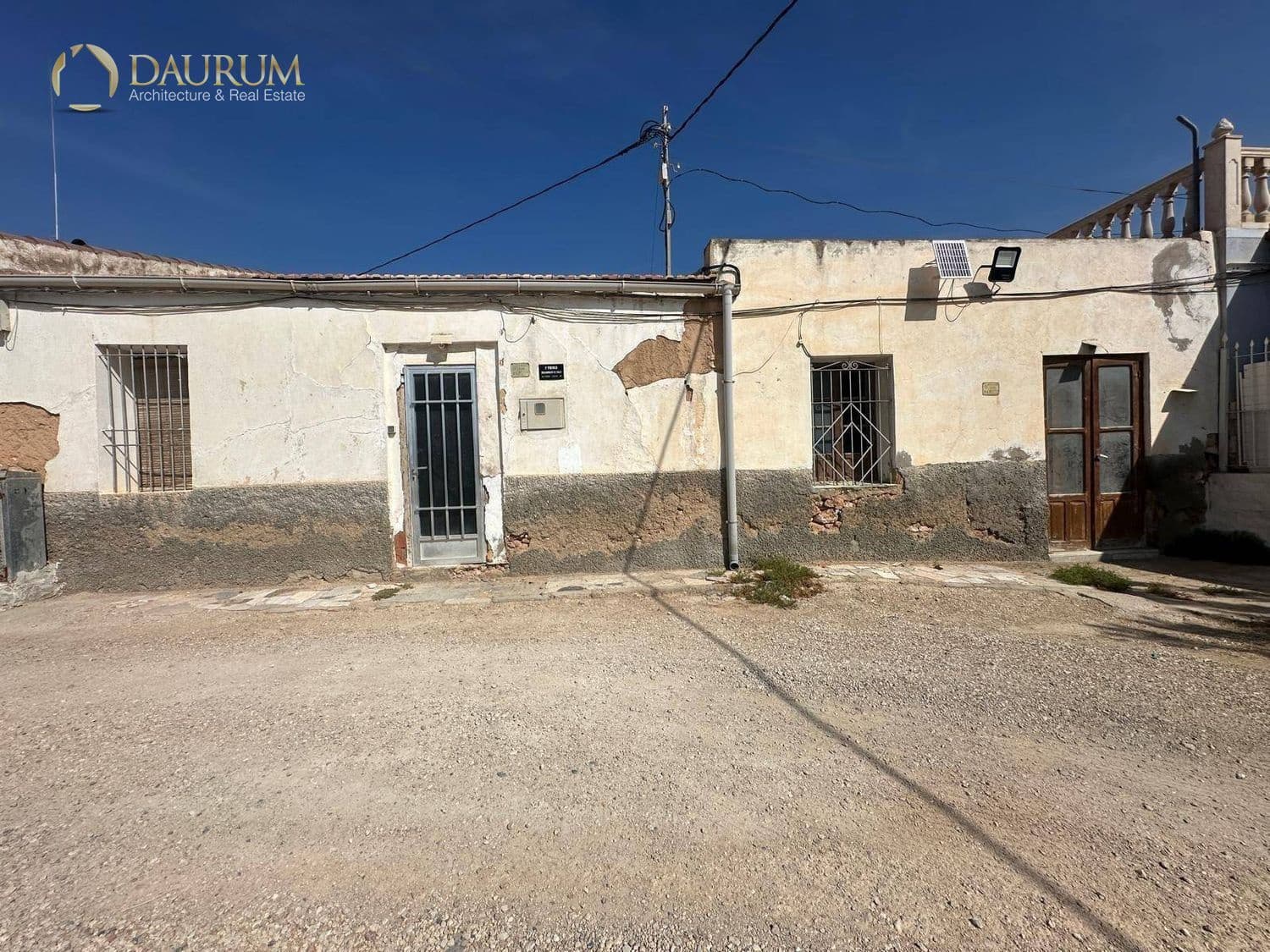 4 soveværelse Villa til salg i Elche / Elx - € 85.000 (Ref: 9345394)