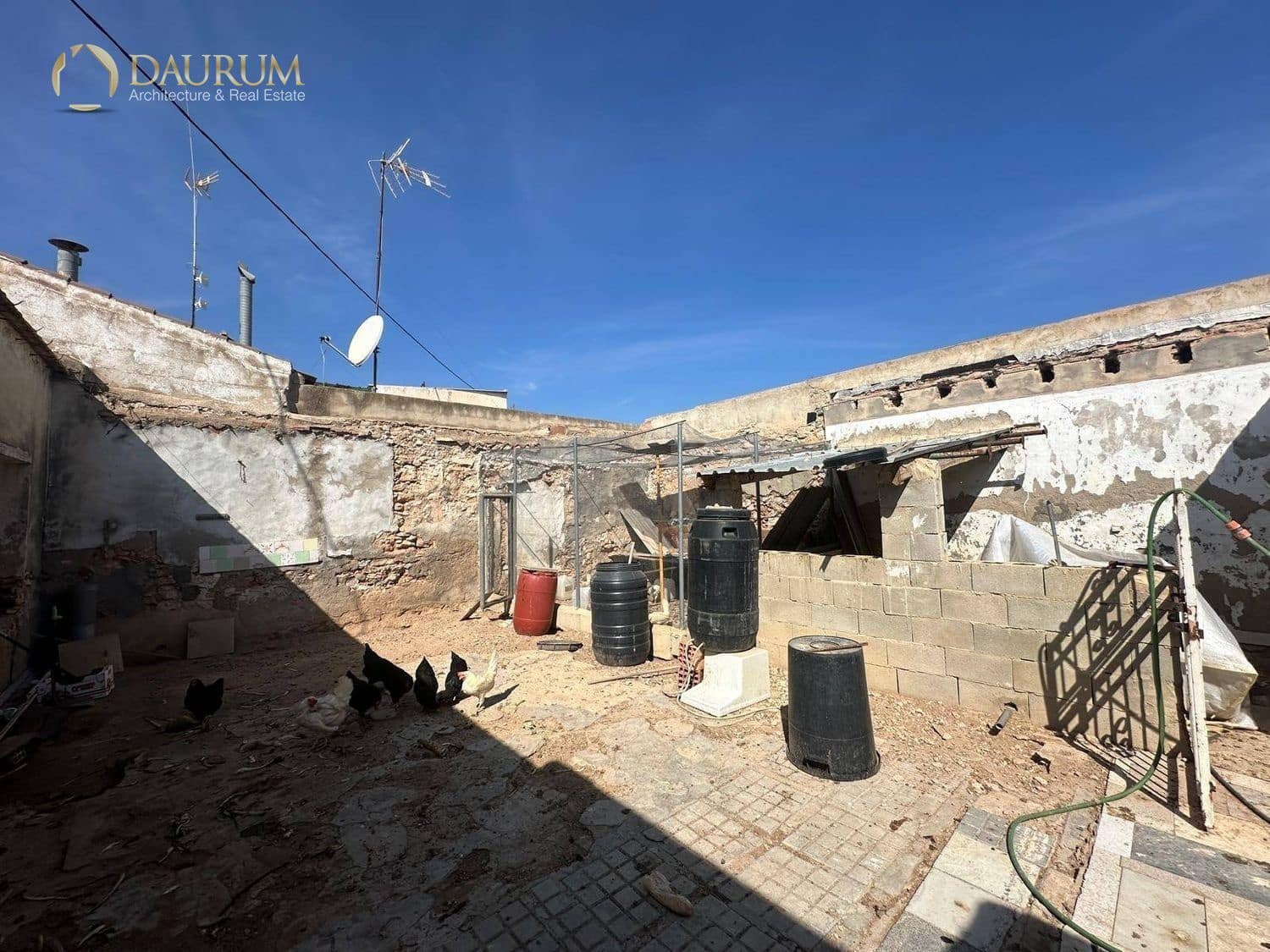 4 soveværelse Villa til salg i Elche / Elx - € 85.000 (Ref: 9345394)