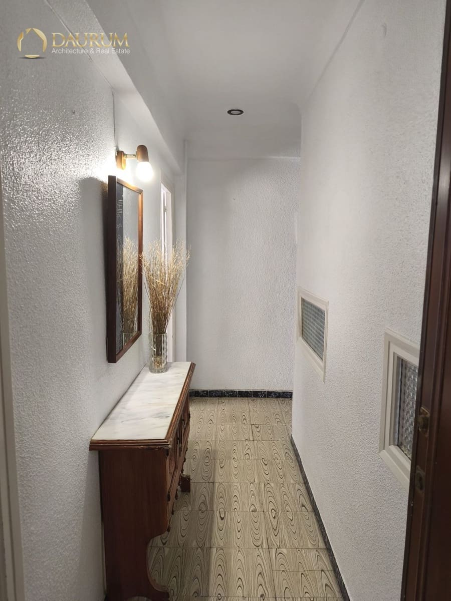 Piso de 3 habitaciones en Santa Pola en venta - 205.000 € (Ref: 9345396)