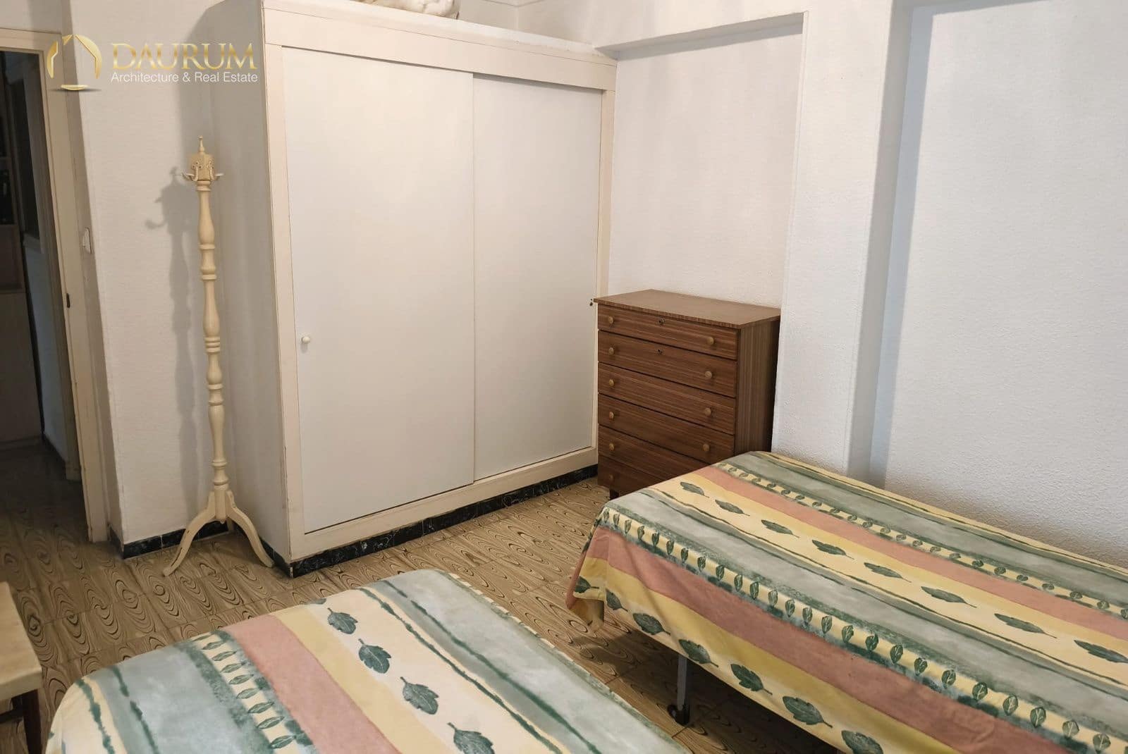 Piso de 3 habitaciones en Santa Pola en venta - 205.000 € (Ref: 9345396)