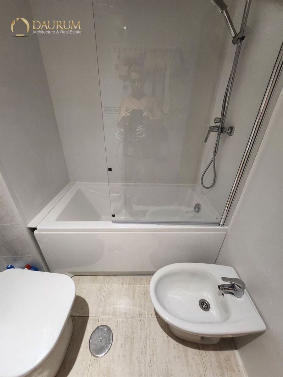 2 bedroom Flat for sale in La Villajoyosa / Vila Joiosa with pool garage - € 180,000 (Ref: 9345403)