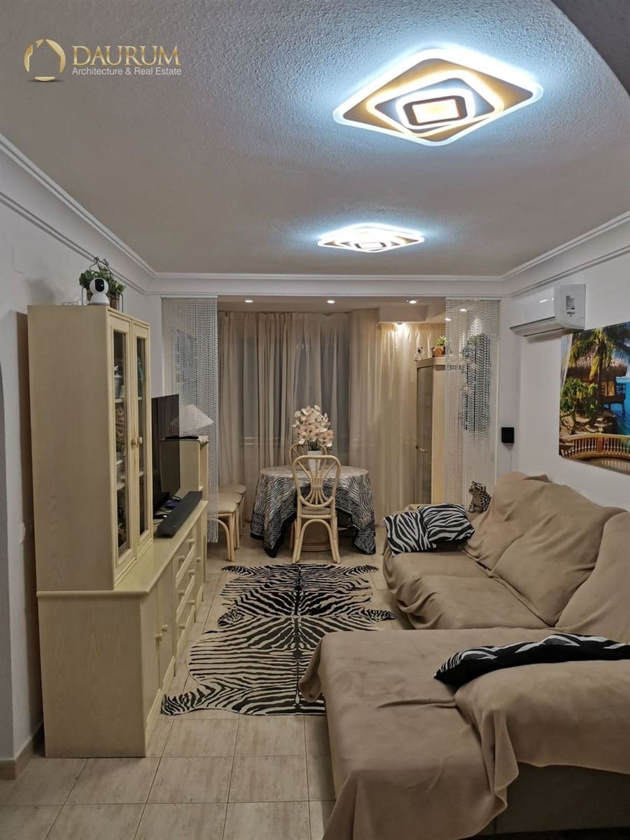 2 bedroom Flat for sale in La Villajoyosa / Vila Joiosa with pool garage - € 180,000 (Ref: 9345403)