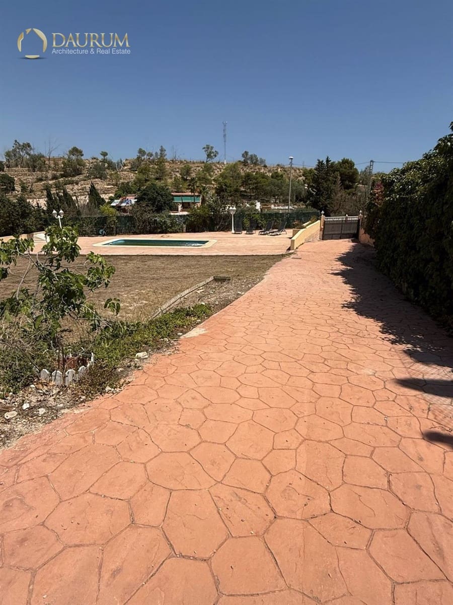 3 sovrum Villa till salu i Muchamiel / Mutxamel med pool - 249 000 € (Ref: 9345405)