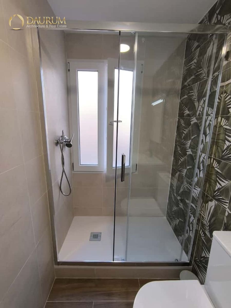 5 quarto Apartamento para venda em Elche / Elx - 230 000 € (Ref: 9345407)