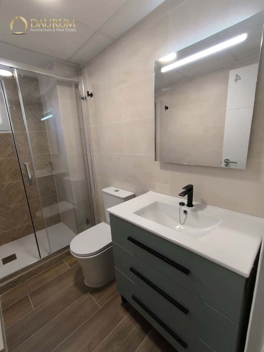 5 quarto Apartamento para venda em Elche / Elx - 230 000 € (Ref: 9345407)