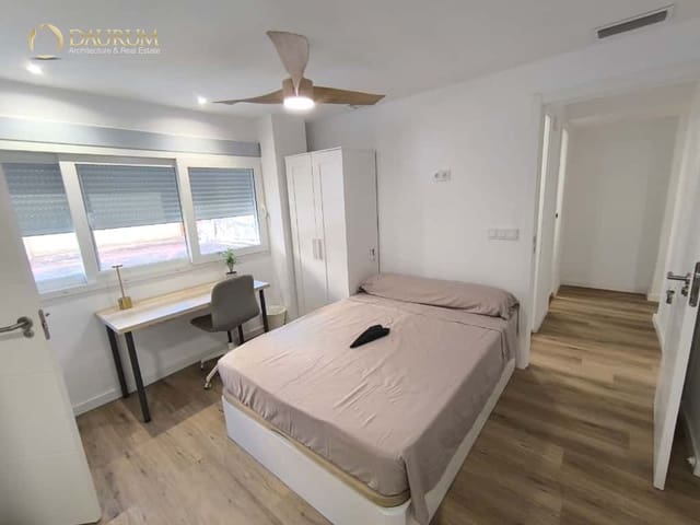5 quarto Apartamento para venda em Elche / Elx - 230 000 € (Ref: 9345407)