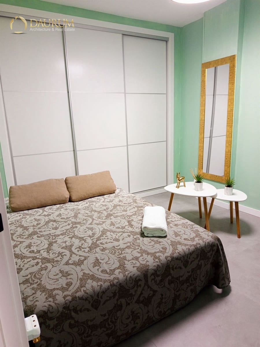 3 soveværelse Lejlighed til salg i Alicante by - € 195.000 (Ref: 9345409)