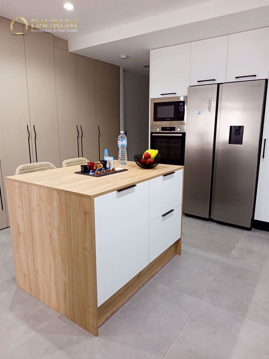 3 soveværelse Lejlighed til salg i Alicante by - € 195.000 (Ref: 9345409)