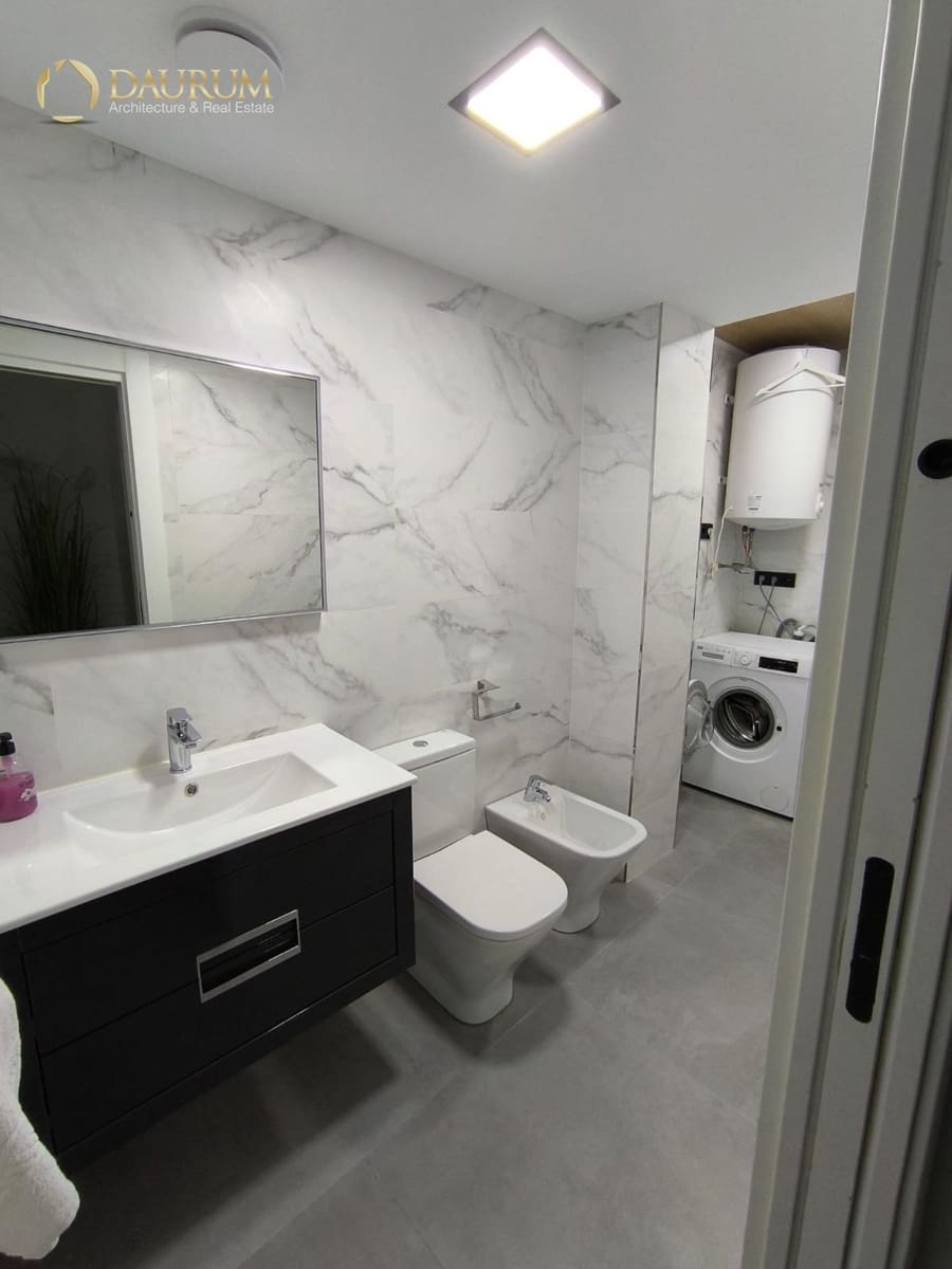 3 soveværelse Lejlighed til salg i Alicante by - € 195.000 (Ref: 9345409)