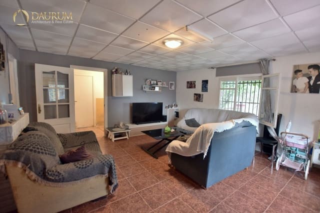 5 bedroom Villa for sale in Agost with pool garage - € 240,000 (Ref: 9345410)