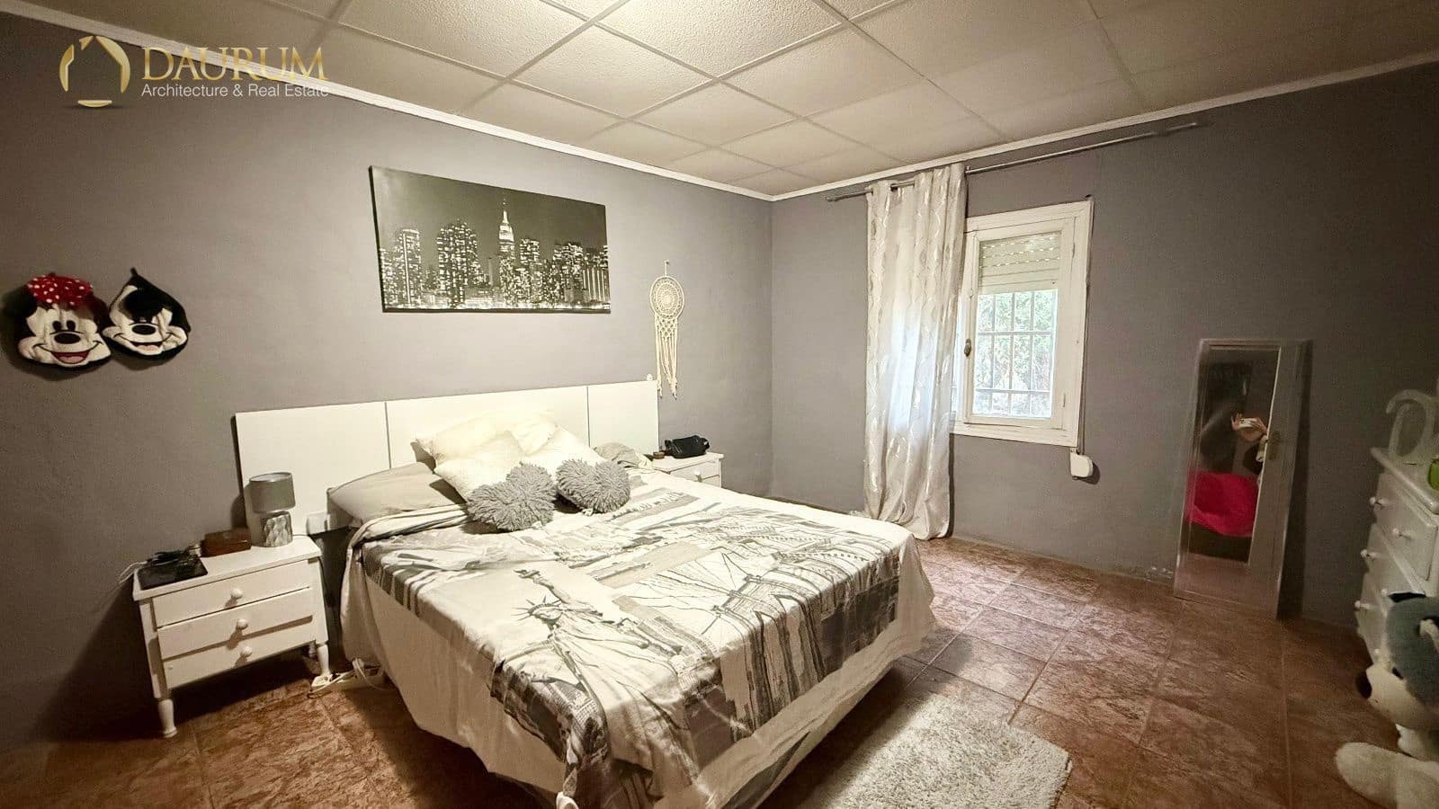 5 bedroom Villa for sale in Agost with pool garage - € 240,000 (Ref: 9345410)