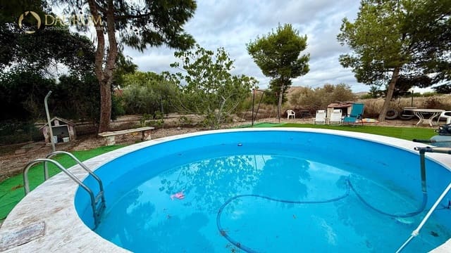 5 bedroom Villa for sale in Agost with pool garage - € 240,000 (Ref: 9345410)