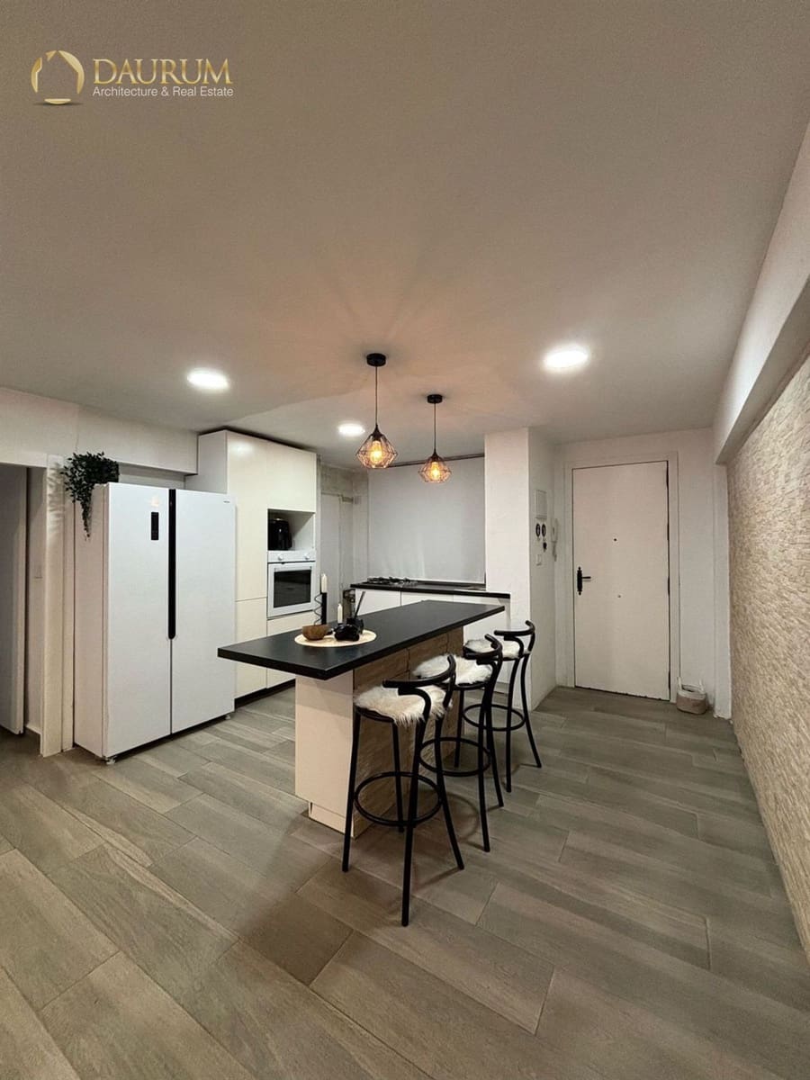 3 bedroom Flat for sale in Benidorm - € 230,000 (Ref: 9345413)