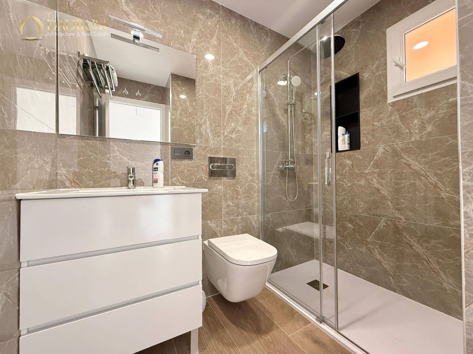 Chalet de 5 habitaciones en Benidorm en venta con piscina garaje - 600.000 € (Ref: 9345419)