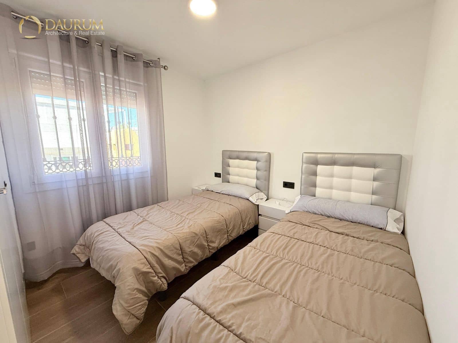 Chalet de 5 habitaciones en Benidorm en venta con piscina garaje - 600.000 € (Ref: 9345419)