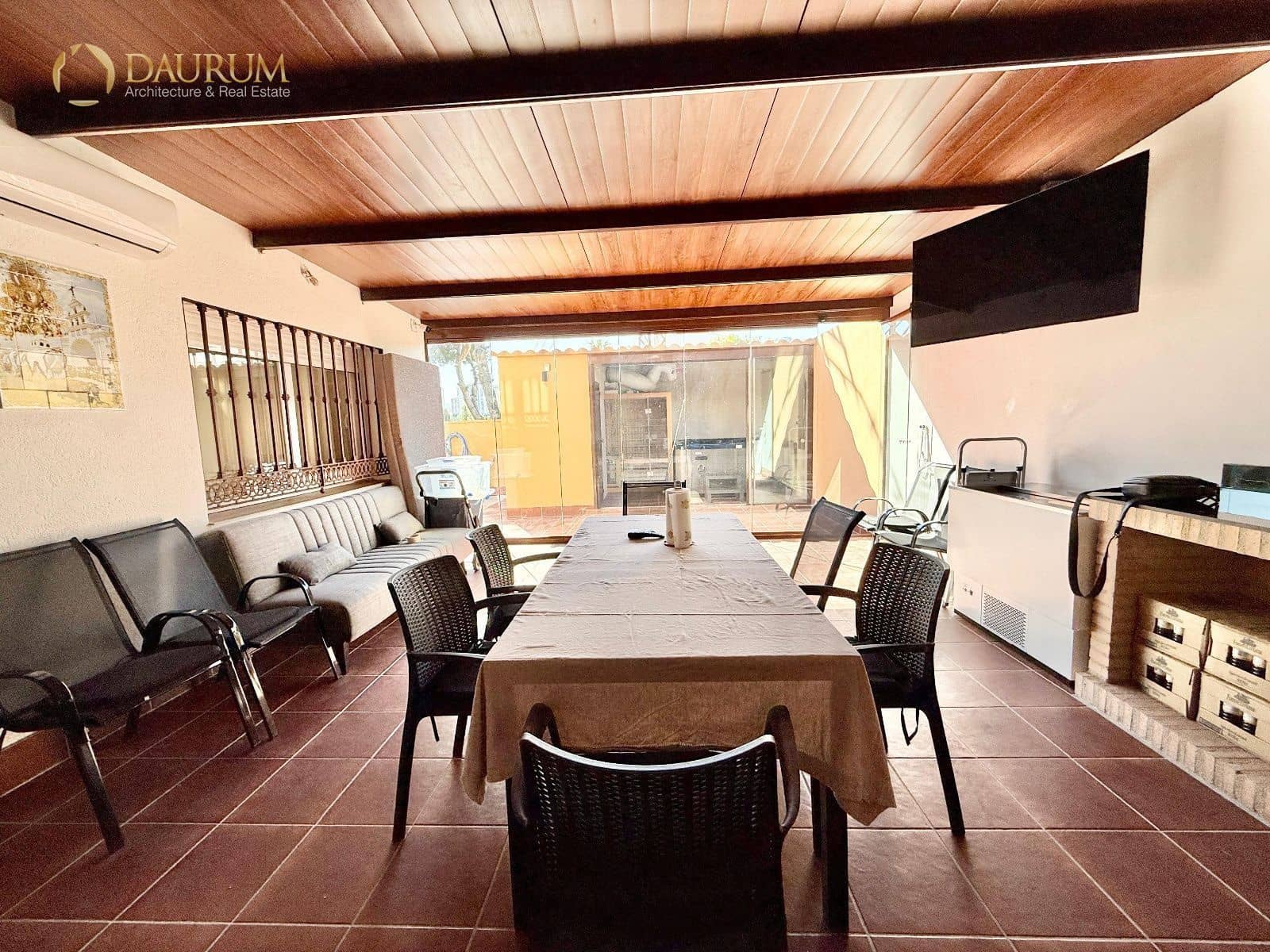 Chalet de 5 habitaciones en Benidorm en venta con piscina garaje - 600.000 € (Ref: 9345419)