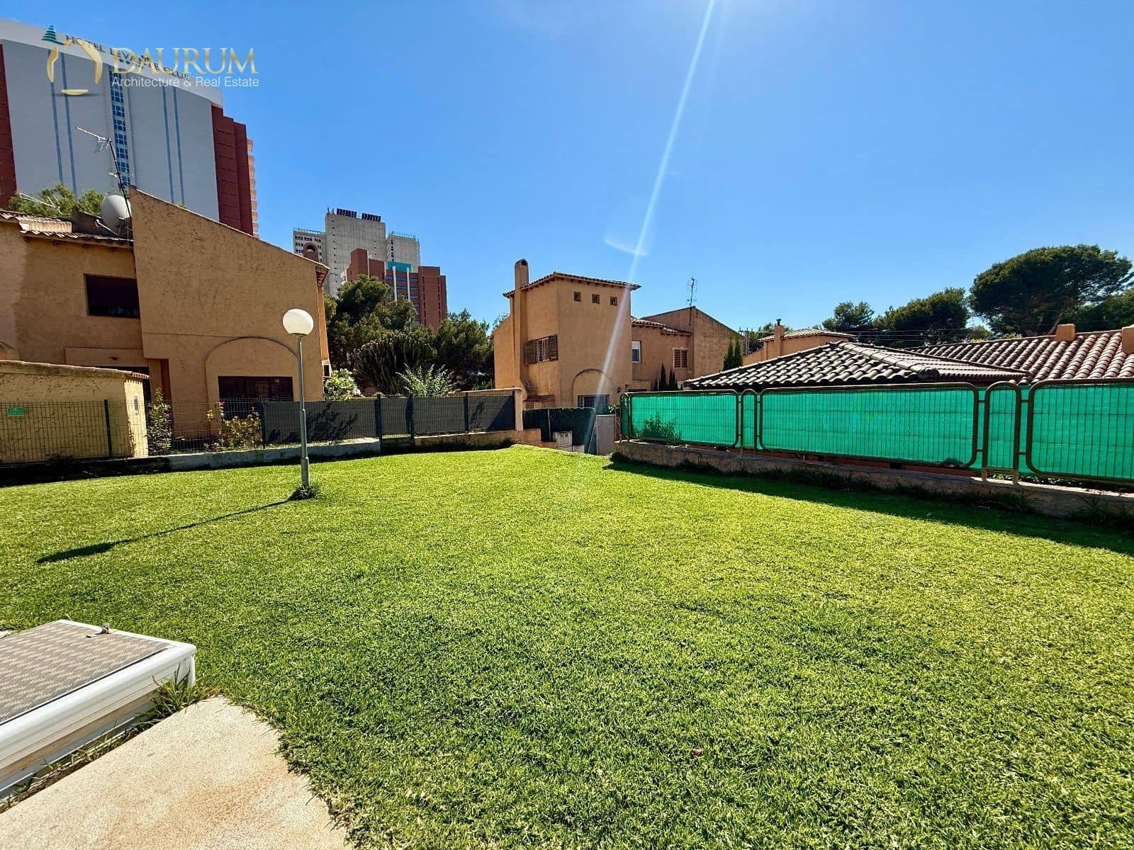 Chalet de 5 habitaciones en Benidorm en venta con piscina garaje - 600.000 € (Ref: 9345419)