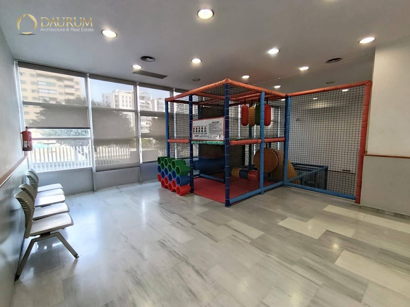 1 bedroom Flat for sale in La Villajoyosa / Vila Joiosa with pool garage - € 225,000 (Ref: 9345425)