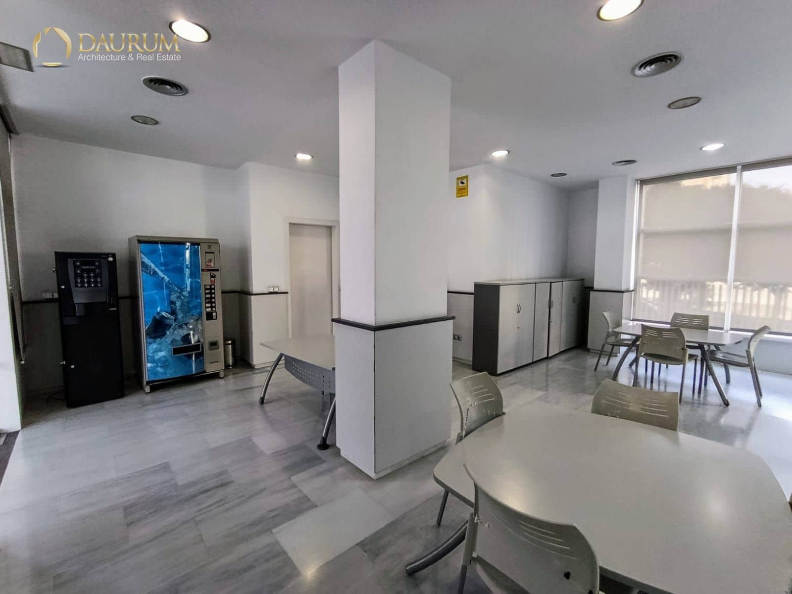 1 bedroom Flat for sale in La Villajoyosa / Vila Joiosa with pool garage - € 225,000 (Ref: 9345425)