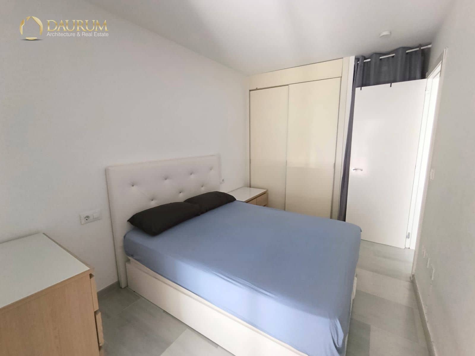 1 bedroom Flat for sale in La Villajoyosa / Vila Joiosa with pool garage - € 225,000 (Ref: 9345425)