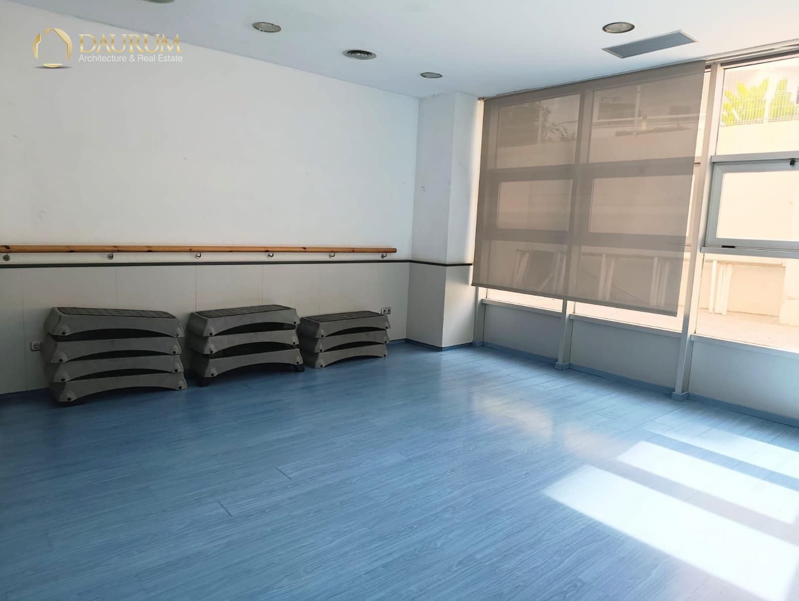 1 bedroom Flat for sale in La Villajoyosa / Vila Joiosa with pool garage - € 225,000 (Ref: 9345425)