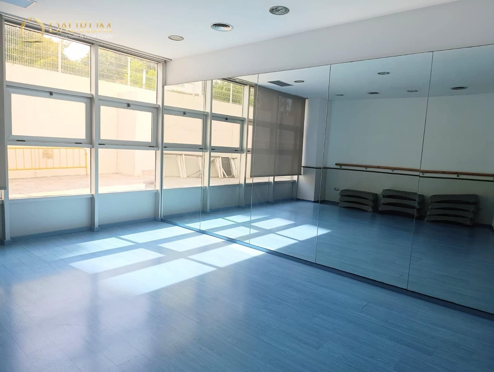 1 bedroom Flat for sale in La Villajoyosa / Vila Joiosa with pool garage - € 225,000 (Ref: 9345425)