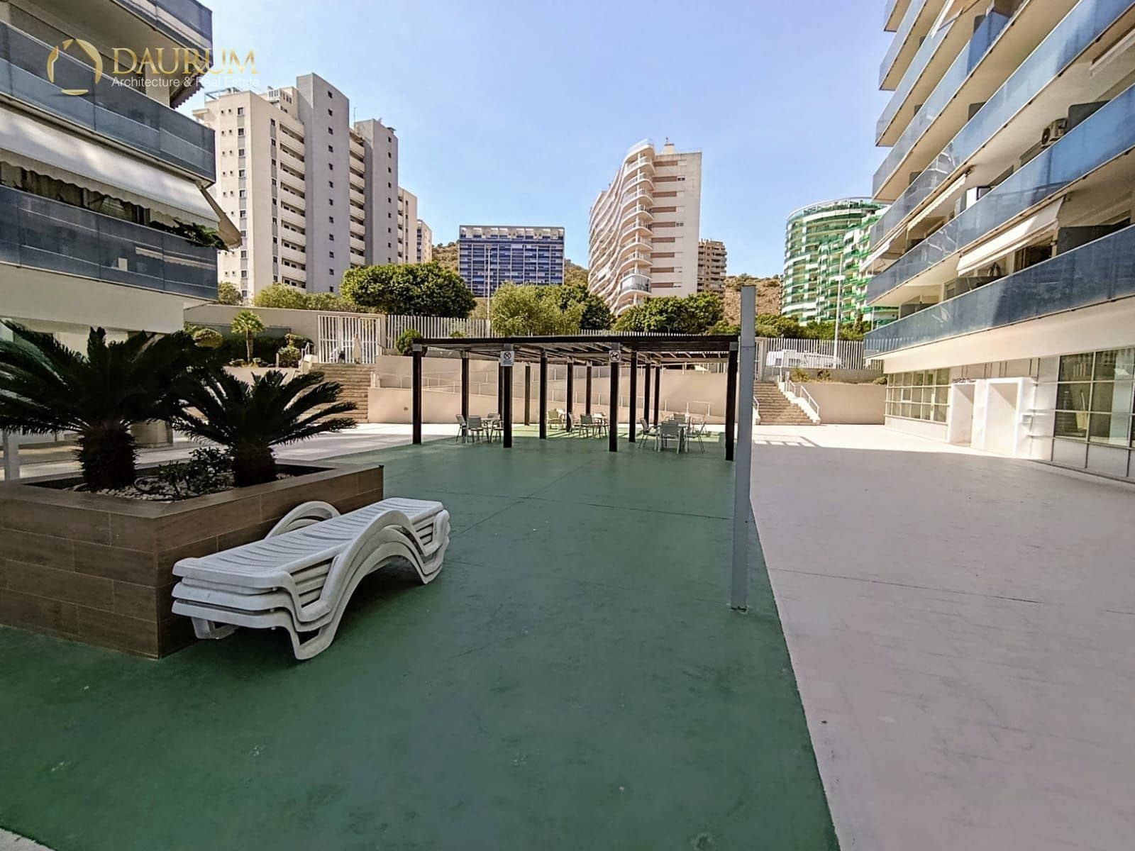 1 bedroom Flat for sale in La Villajoyosa / Vila Joiosa with pool garage - € 225,000 (Ref: 9345425)