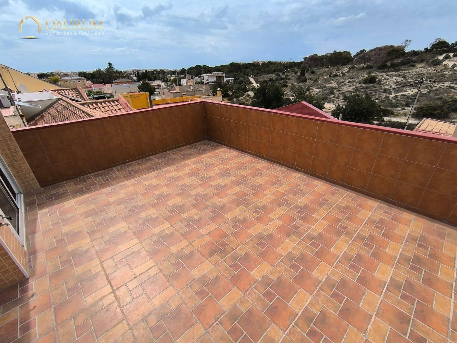 4 soverom Villa til salgs i San Juan de Alicante / Sant Joan d'Alacant med garasje - € 320 000 (Ref: 9345426)