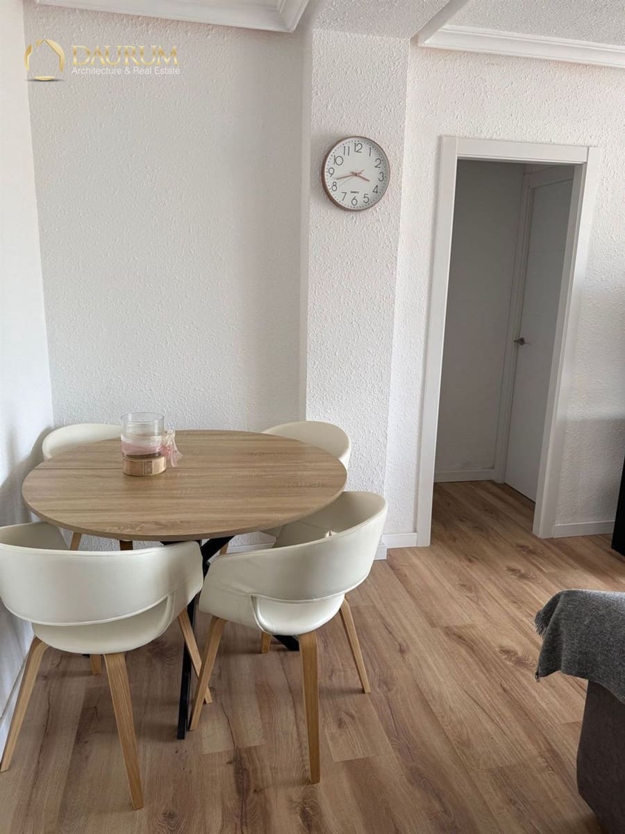 3 soveværelse Lejlighed til salg i Alicante by med swimmingpool - € 250.800 (Ref: 9345427)