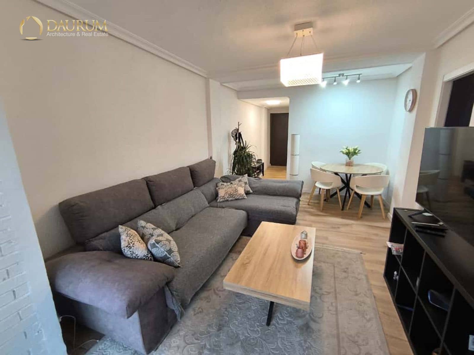 3 soveværelse Lejlighed til salg i Alicante by med swimmingpool - € 250.800 (Ref: 9345427)