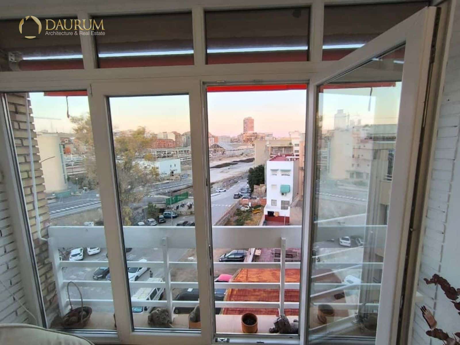 3 soveværelse Lejlighed til salg i Alicante by med swimmingpool - € 250.800 (Ref: 9345427)