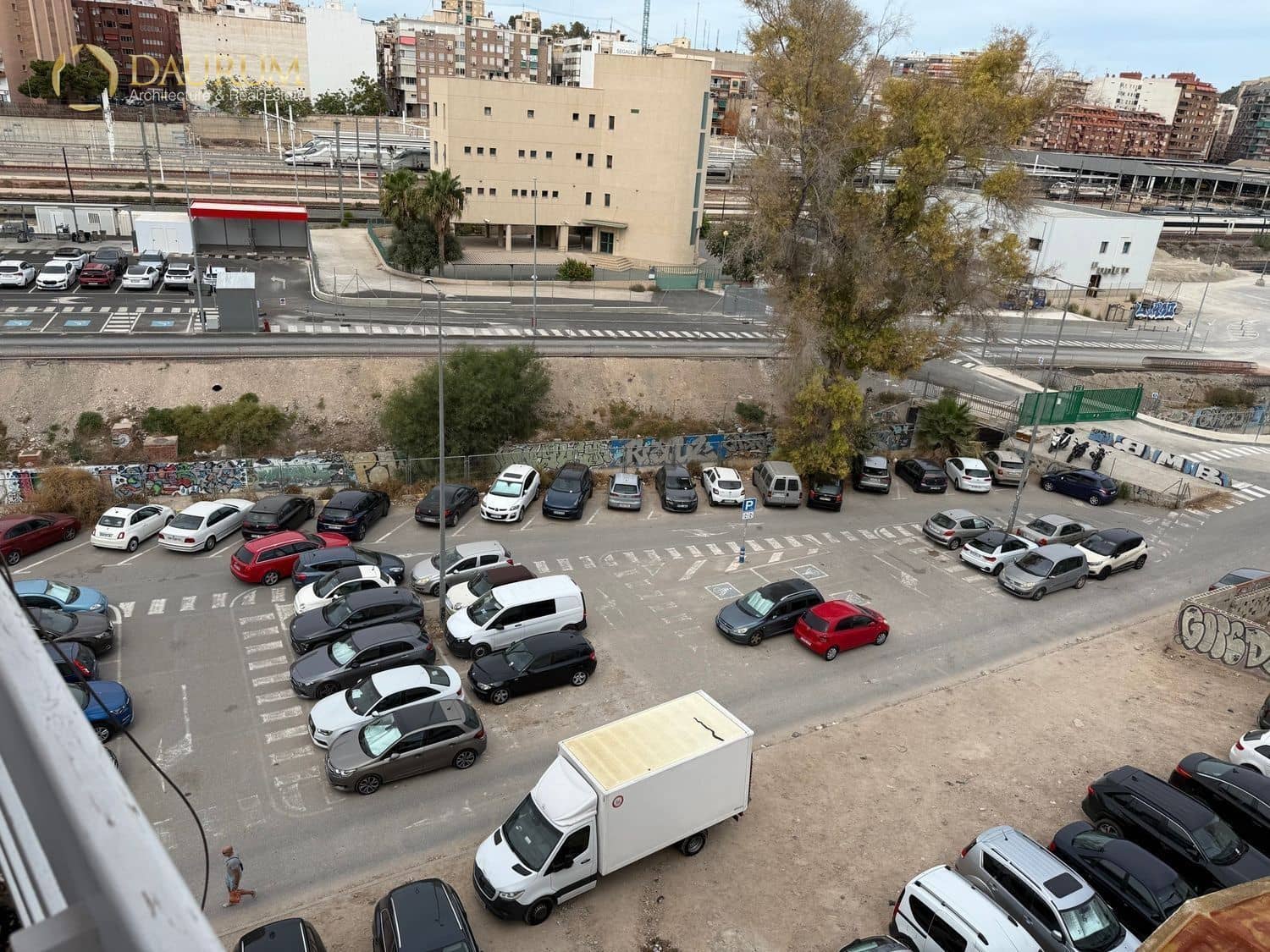 3 soveværelse Lejlighed til salg i Alicante by med swimmingpool - € 250.800 (Ref: 9345427)