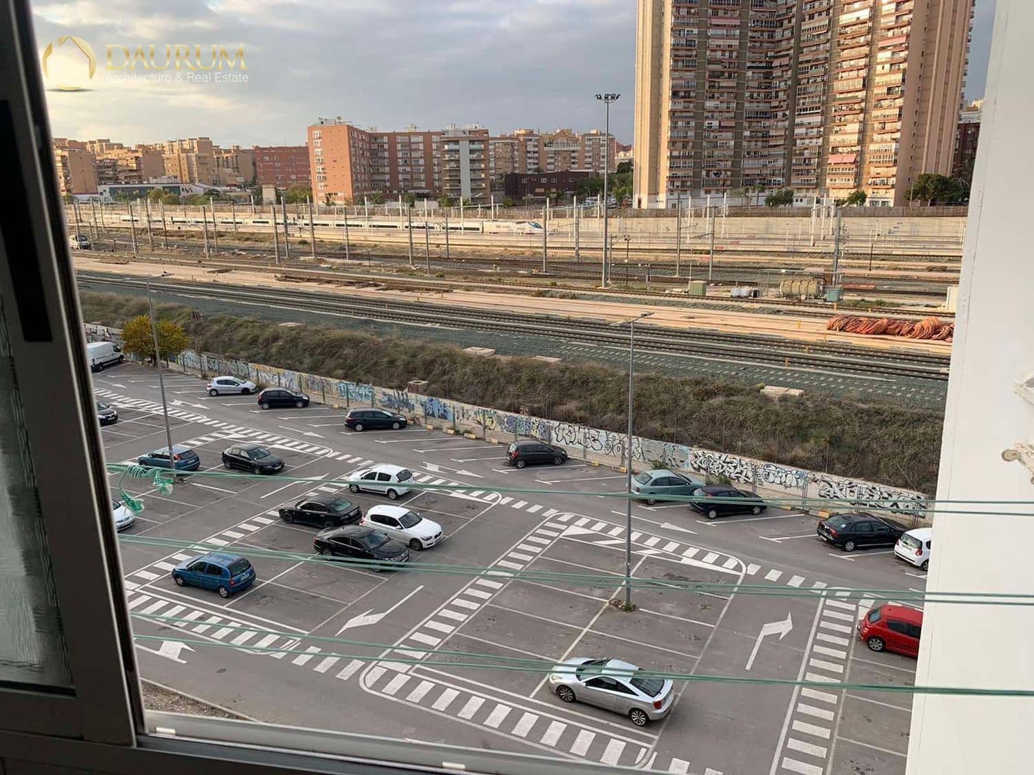 3 soveværelse Lejlighed til salg i Alicante by med swimmingpool - € 250.800 (Ref: 9345427)