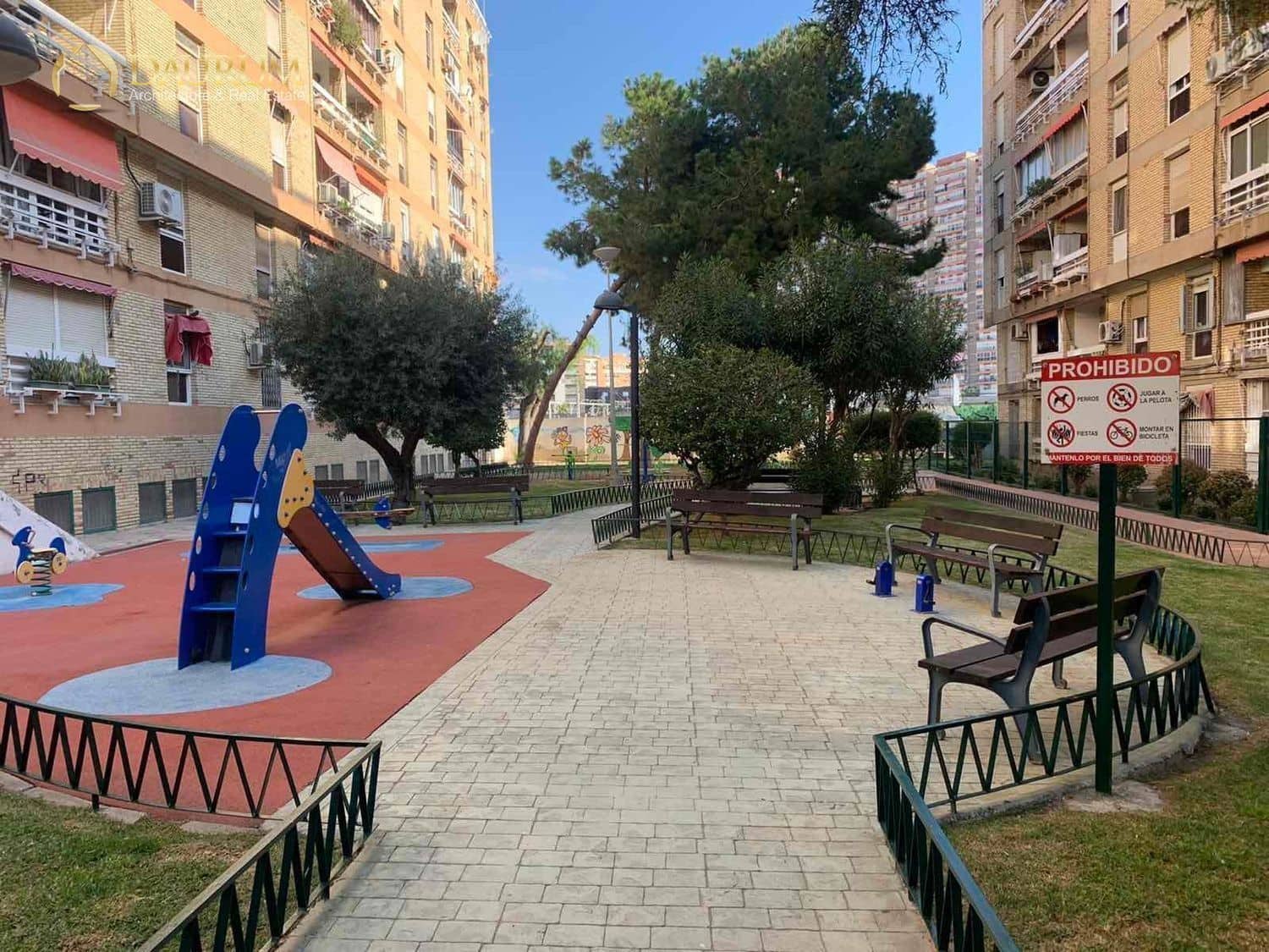 3 soveværelse Lejlighed til salg i Alicante by med swimmingpool - € 250.800 (Ref: 9345427)