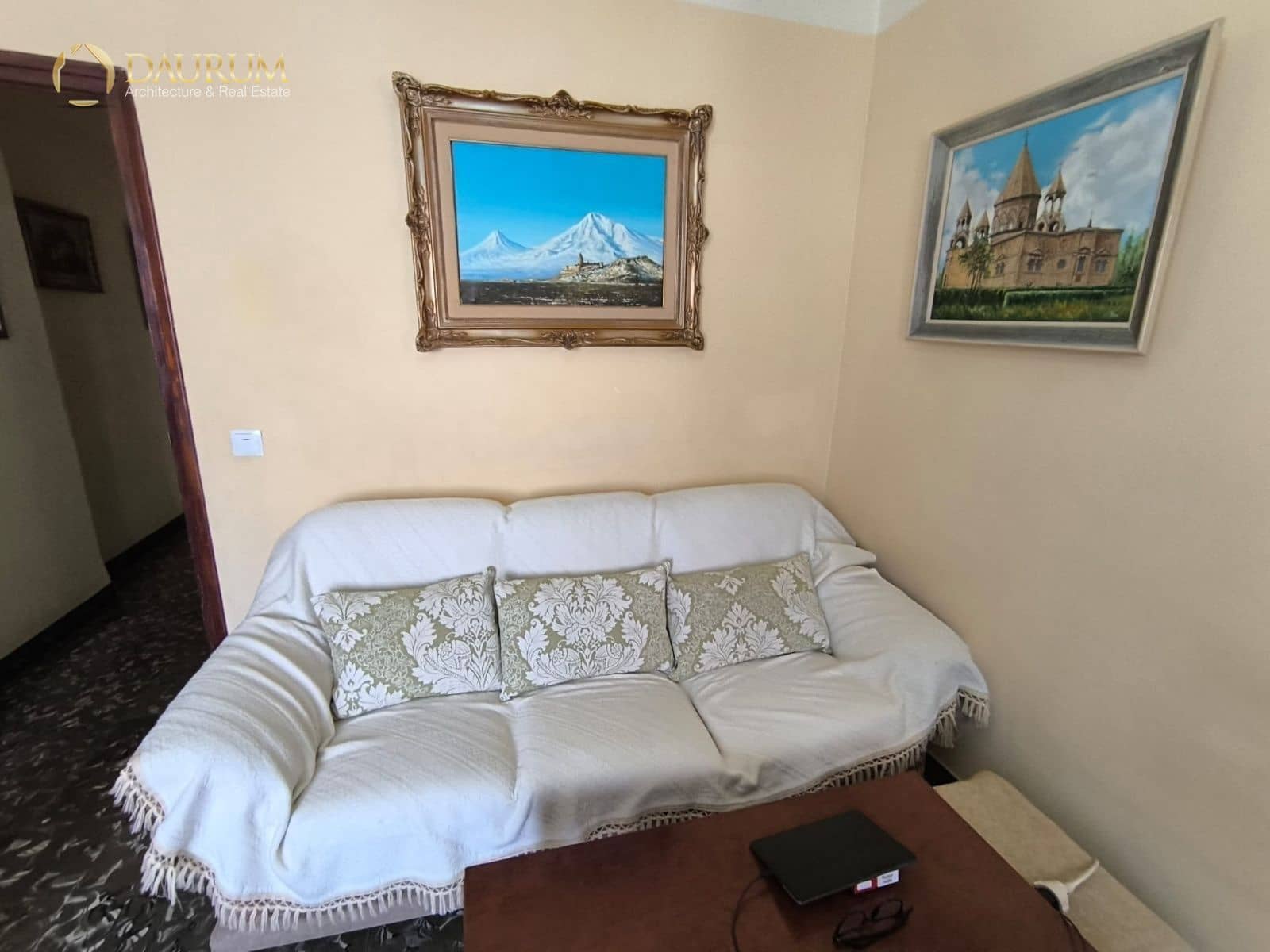 4 bedroom Flat for sale in Alicante / Alacant city - € 205,000 (Ref: 9345434)