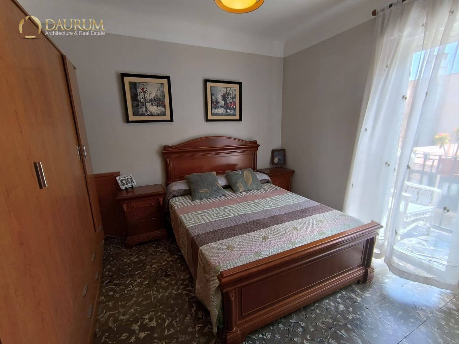 4 bedroom Flat for sale in Alicante / Alacant city - € 205,000 (Ref: 9345434)