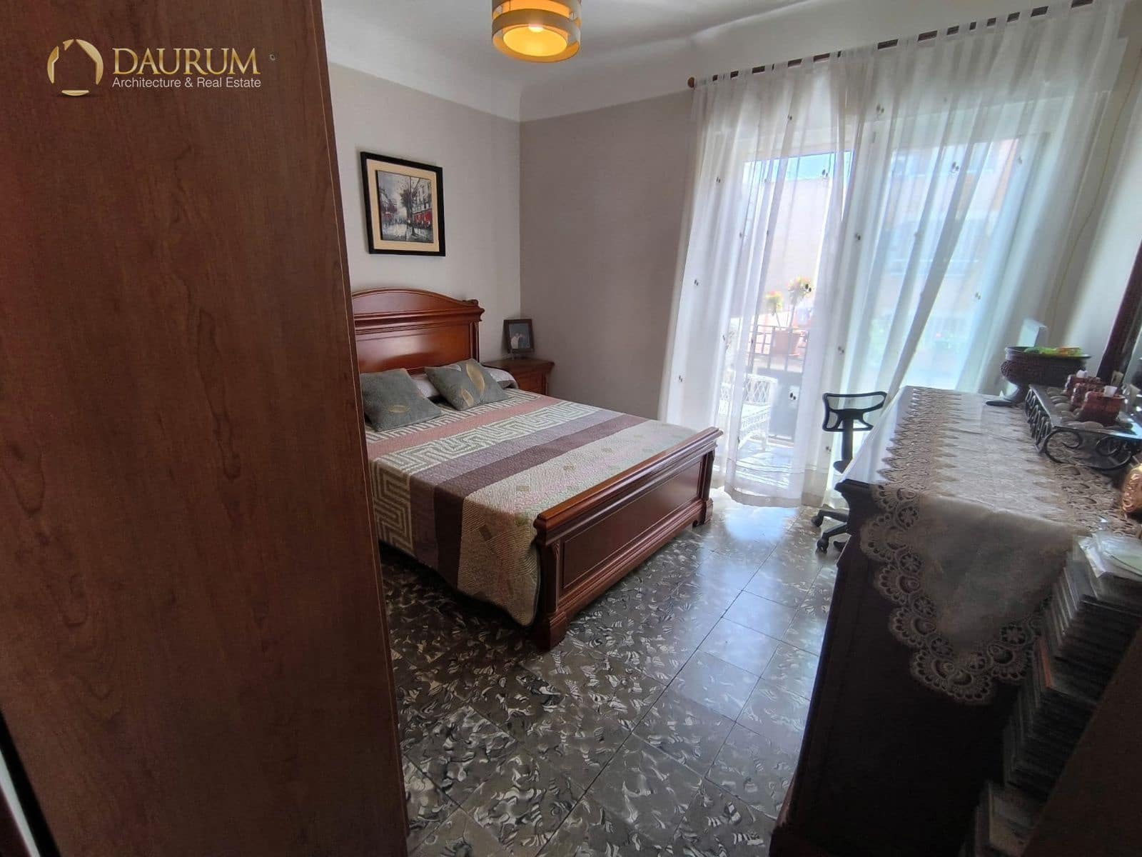 4 bedroom Flat for sale in Alicante / Alacant city - € 205,000 (Ref: 9345434)