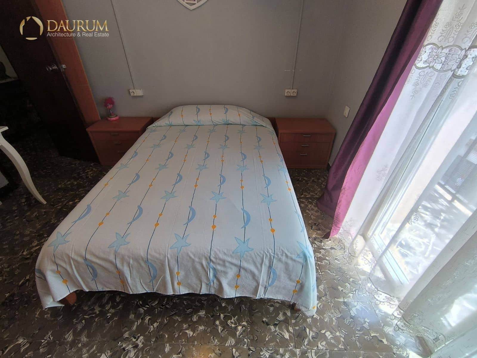 4 bedroom Flat for sale in Alicante / Alacant city - € 205,000 (Ref: 9345434)