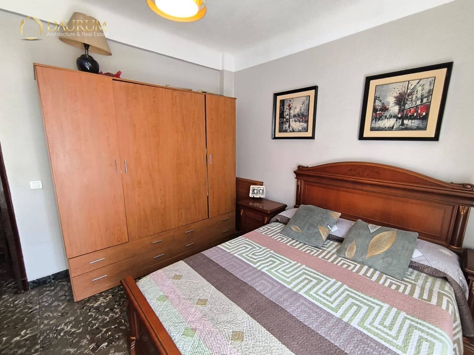 4 bedroom Flat for sale in Alicante / Alacant city - € 205,000 (Ref: 9345434)