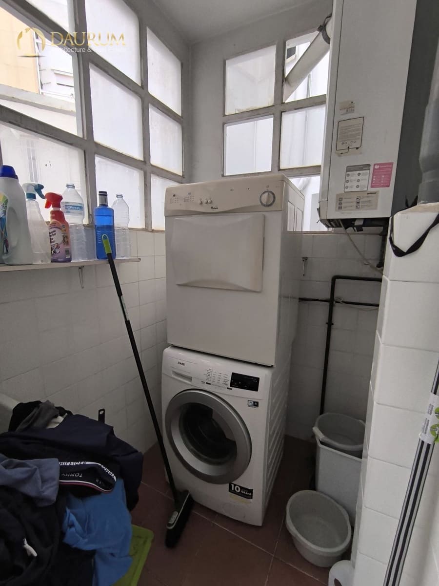 4 bedroom Flat for sale in Alicante / Alacant city - € 965,000 (Ref: 9345437)