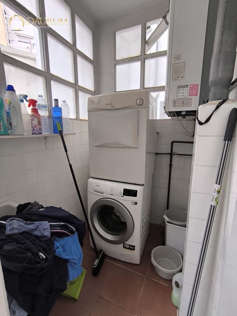 4 bedroom Flat for sale in Alicante / Alacant city - € 965,000 (Ref: 9345437)