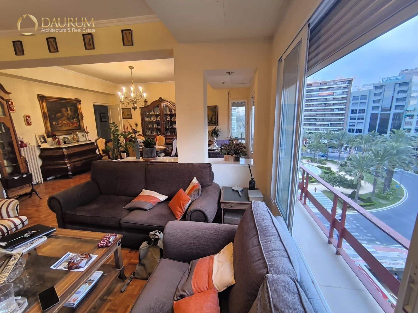 4 bedroom Flat for sale in Alicante / Alacant city - € 965,000 (Ref: 9345437)